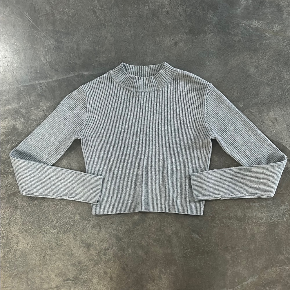 Gray Ribbed Knit Women's Top
